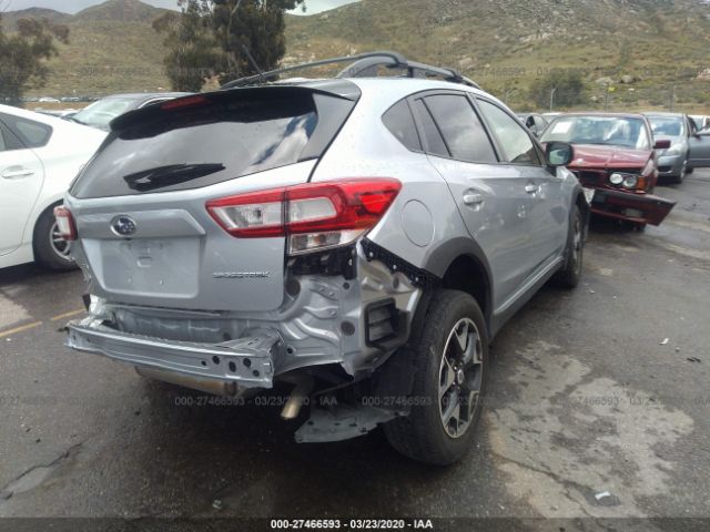 JF2GTAAC3JH209788 - 2018 SUBARU CROSSTREK  Silver photo 4