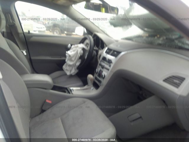 1G1ZC5E02AF180836 - 2010 CHEVROLET MALIBU 1LT 白色 照片 5
