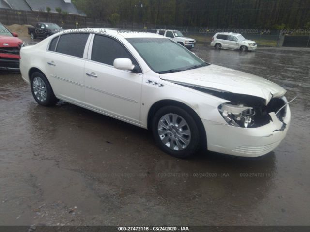 1G4HD57M29U129808 - 2009 BUICK LUCERNE CXL White photo 1