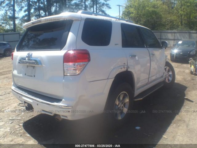 JTEZU5JR5B5024589 - 2011 TOYOTA 4RUNNER SR5/LIMITED White photo 4