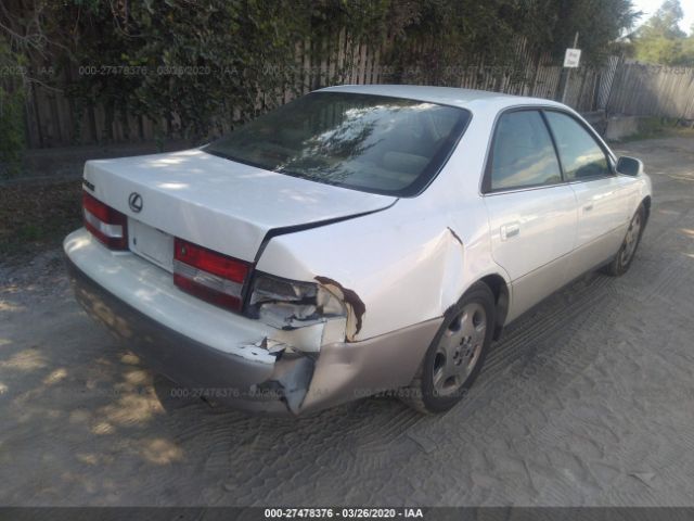 JT8BF28G910321278 - 2001 LEXUS ES 300 White photo 4