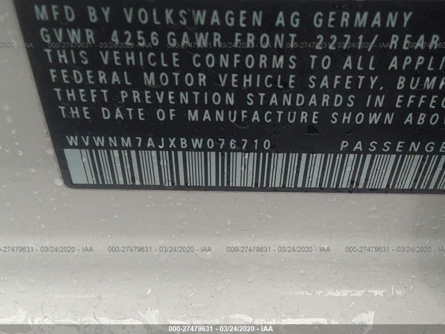 WVWNM7AJXBW076710 - 2011 VOLKSWAGEN GOLF  White photo 9