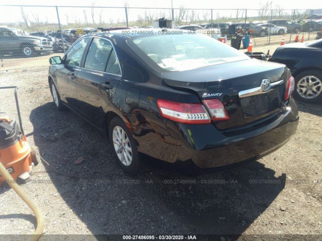 4T4BF3EK3BR194247 - 2011 TOYOTA CAMRY SE/LE/XLE Black photo 3