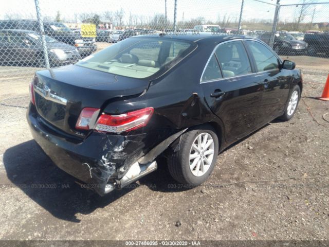 4T4BF3EK3BR194247 - 2011 TOYOTA CAMRY SE/LE/XLE Black photo 4