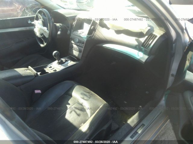 JN1CV6AR8BM356726 - 2011 INFINITI G37  Silver photo 5