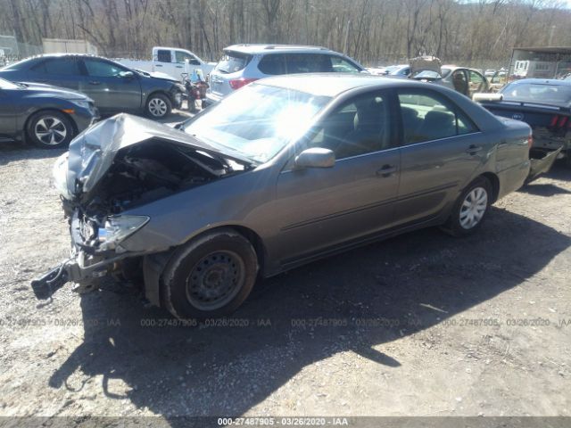 4T1BE32K45U631078 - 2005 TOYOTA CAMRY LE/XLE/SE Gray photo 2