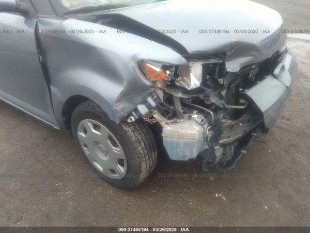 JTLZE4FE7B1123184 - 2011 TOYOTA SCION XB Gray photo 6
