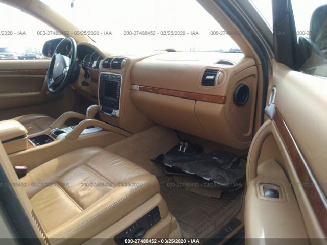 WP1AB29P15LA61744 - 2005 PORSCHE CAYENNE S Gold photo 5