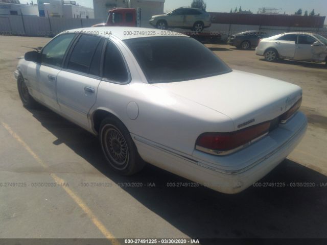 2FALP73WXSX188652 - 1995 FORD CROWN VICTORIA  White photo 3