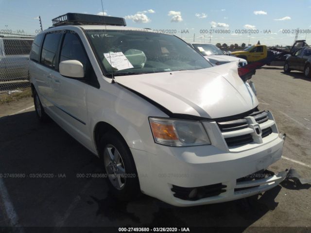 2D4RN5D1XAR273255 - 2010 DODGE GRAND CARAVAN SXT White photo 1