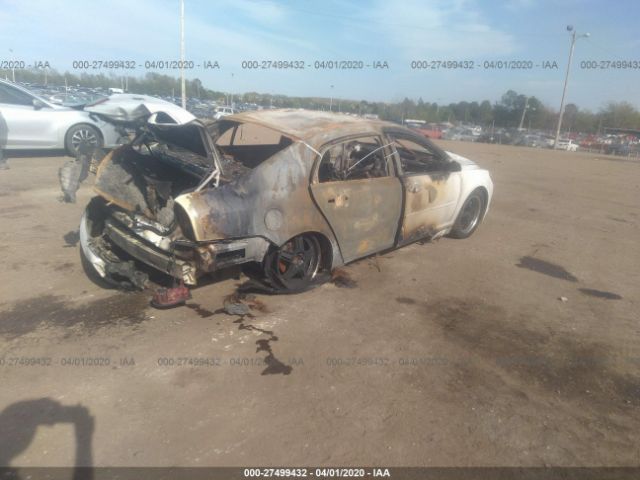 1G1ZG57B694232334 - 2009 CHEVROLET MALIBU LS White photo 4