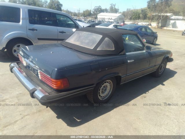 WDBBA45A3EA000315 - 1984 MERCEDES-BENZ 380 SL Blue photo 4