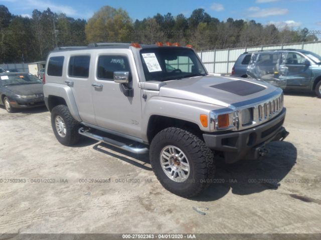 5GTDN136868292184 - 2006 HUMMER H3  Silver photo 1