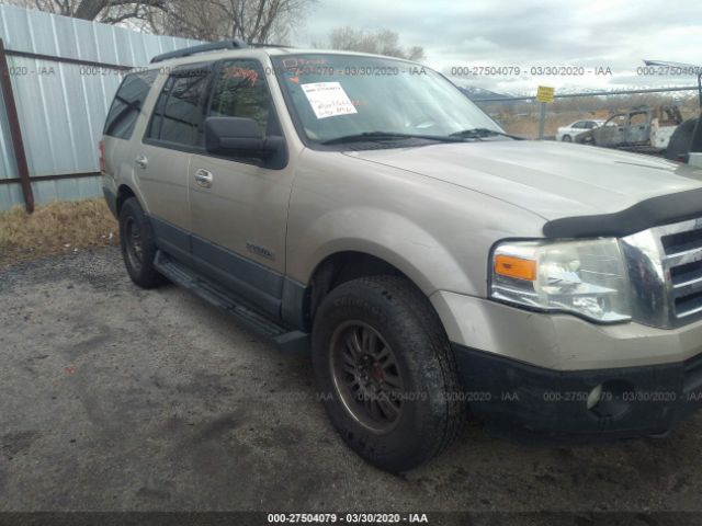 1FMFU16577LA88119 - 2007 FORD EXPEDITION XLT Gold photo 6