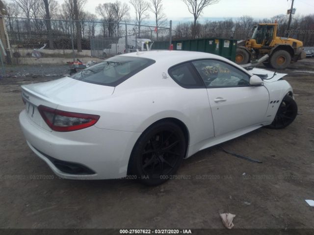 ZAM45VLA0E0089026 - 2014 MASERATI GRANTURISMO S/SPORT/MC White photo 4