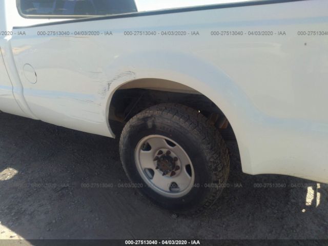 1FTSX20595EC77946 - 2005 FORD F250 SUPER DUTY White photo 6