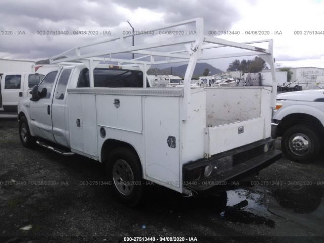 1FTWX30P46EA30828 - 2006 FORD F350 SRW SUPER DUTY White photo 3