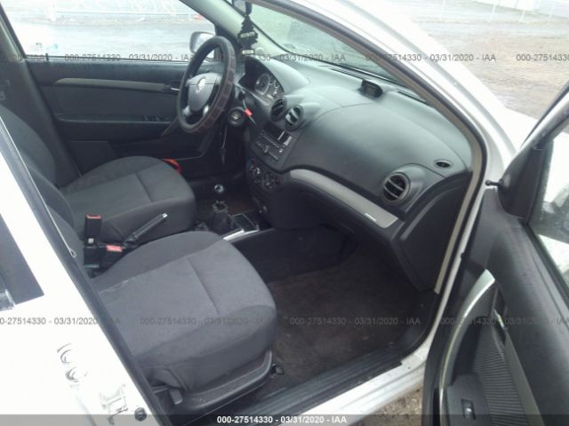 KL1TD56E59B616089 - 2009 CHEVROLET AVEO LS/LT Ақ фото 5
