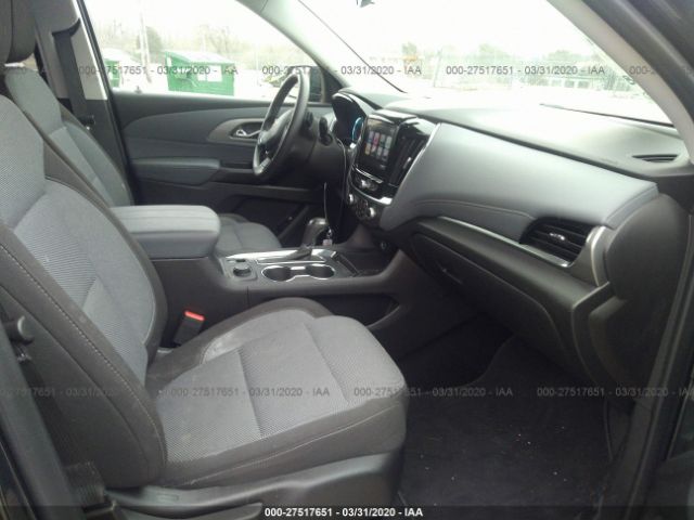 1GNEVGKW4KJ246250 - 2019 CHEVROLET TRAVERSE LT Black photo 5