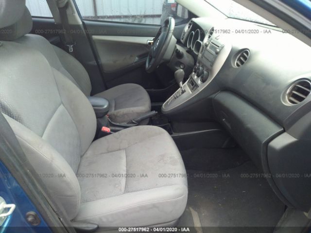 2T1KU4EEXAC324749 - 2010 TOYOTA COROLLA MATRIX  Blue photo 5