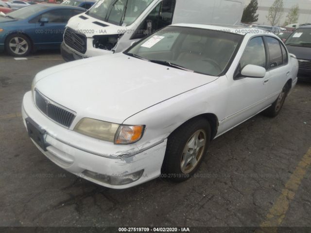 JNKCA21A1WT612307 - 1998 INFINITI I30  White photo 2