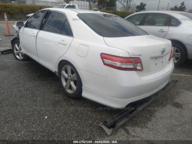 4T1BF3EK7BU586769 - 2011 TOYOTA CAMRY SE/LE/XLE White photo 3