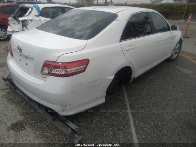 4T1BF3EK7BU586769 - 2011 TOYOTA CAMRY SE/LE/XLE White photo 4