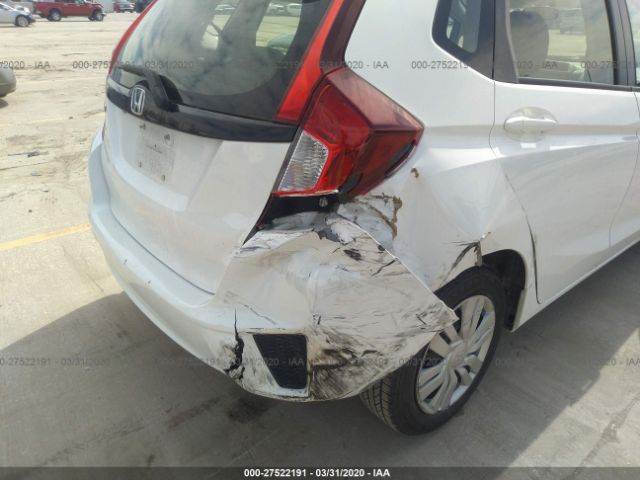 JHMGK5H53GX008065 - 2016 HONDA FIT LX White photo 6