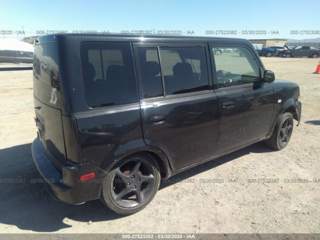 JTLKT324540157616 - 2004 TOYOTA SCION XB Black photo 4