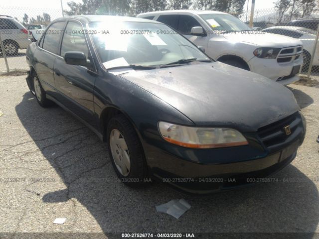 1HGCG1644WA039946 - 1998 HONDA ACCORD LX Green photo 1