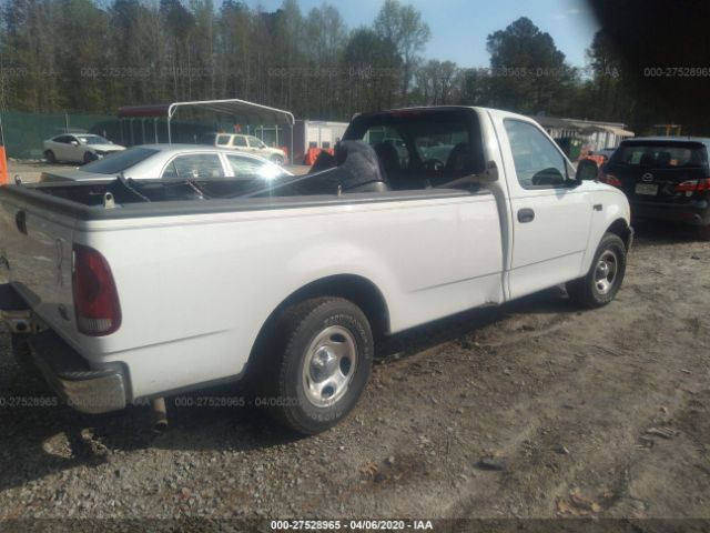 2FTRF17264CA04670 - 2004 FORD F-150 HERITAGE CLASSIC White photo 4