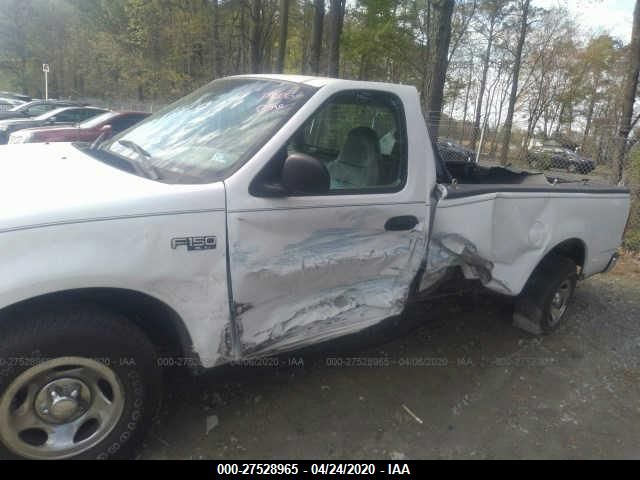 2FTRF17264CA04670 - 2004 FORD F-150 HERITAGE CLASSIC White photo 6