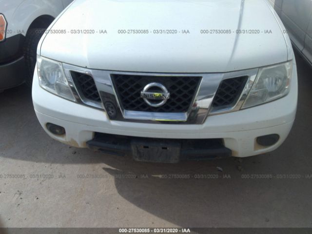 1N6AD0EV4CC462686 - 2012 NISSAN FRONTIER S/SV/SL/PRO-4X White photo 6