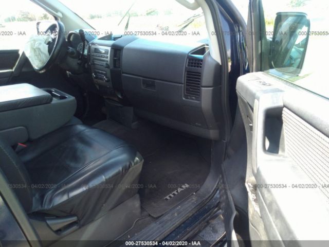 1N6BA07D18N357133 - 2008 NISSAN TITAN XE/SE/LE Blue photo 5