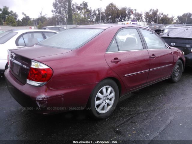 JTDBE32K120067669 - 2002 TOYOTA CAMRY LE/XLE/SE Red photo 4