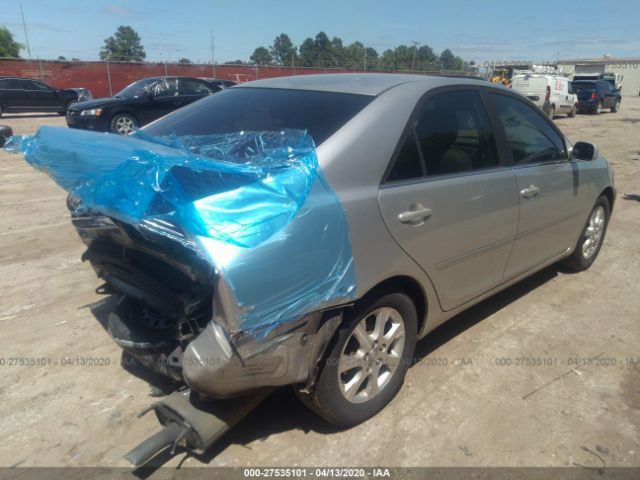 JTDBF32K950165768 - 2005 TOYOTA CAMRY LE/XLE/SE Silver photo 4