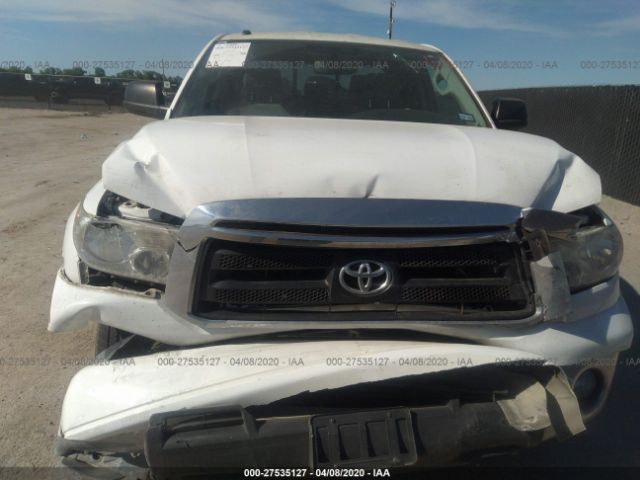 5TFRM5F17CX036398 - 2012 TOYOTA TUNDRA DOUBLE CAB SR5 White photo 6