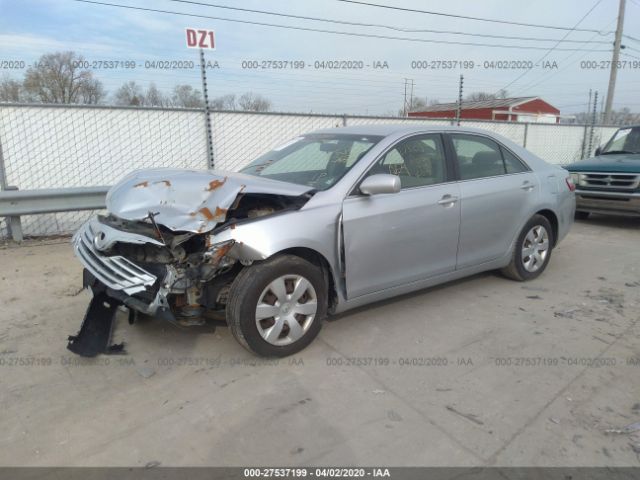 JTNBE46K773051428 - 2007 TOYOTA CAMRY CE/LE/XLE/SE Silver photo 2