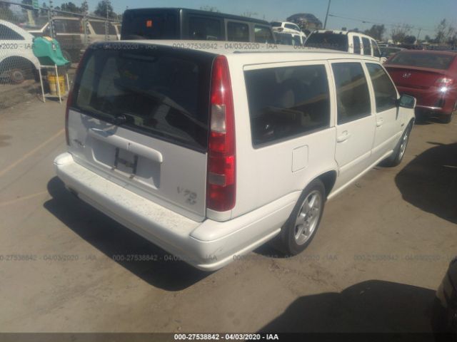 YV1LW567XW2452381 - 1998 VOLVO V70 GLT White photo 4