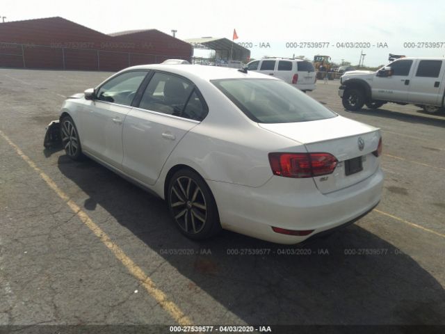 3VW4T7AJ9EM371135 - 2014 VOLKSWAGEN JETTA GLI White photo 3