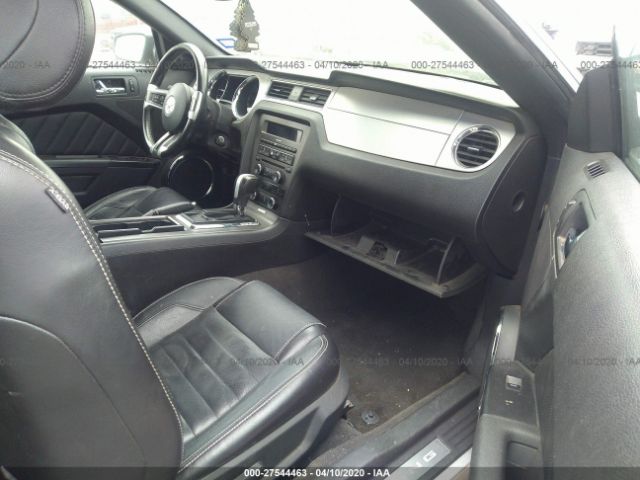1ZVBP8EM3E5242870 - 2014 FORD MUSTANG  Silver photo 5