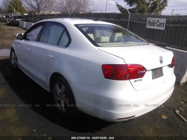 3VWLL7AJ6EM358676 - 2014 VOLKSWAGEN JETTA TDI White photo 3