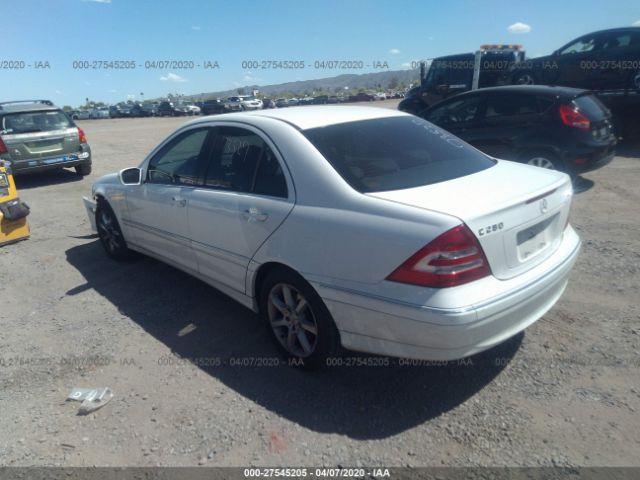 WDBRF92H87F902270 - 2007 MERCEDES-BENZ C 280 4MATIC White photo 3