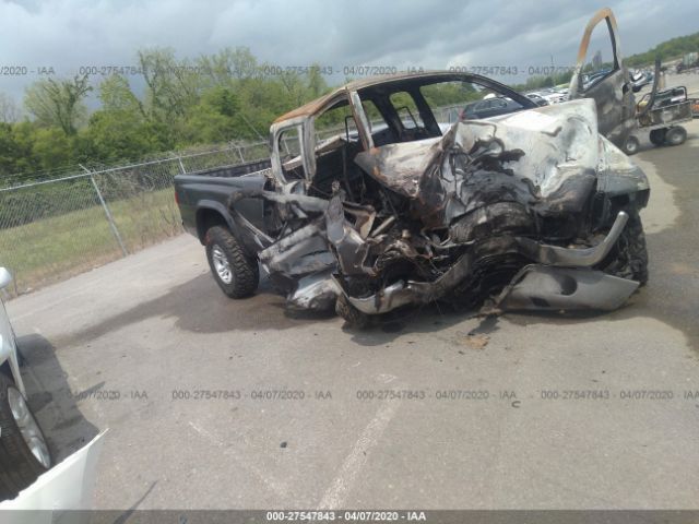 1B7GG42N42S677313 - 2002 DODGE DAKOTA SLT Gray photo 1