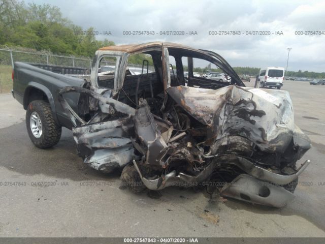 1B7GG42N42S677313 - 2002 DODGE DAKOTA SLT Gray photo 6