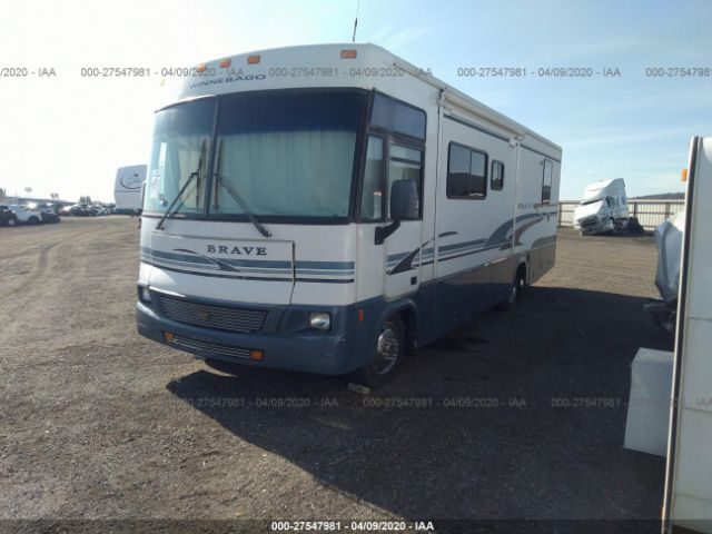 5B4LP57G333362874 - 2003 WORKHORSE CUSTOM CHASSIS MOTORHOME CHASSIS P3500 Unknown photo 2