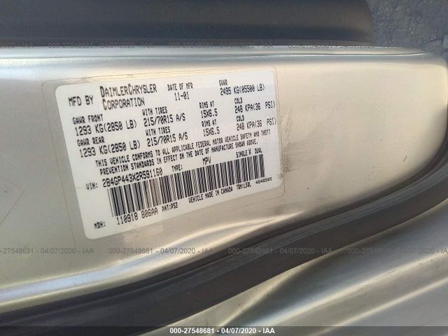 2B4GP443X2R591160 - 2002 DODGE GRAND CARAVAN SPORT Silver photo 9