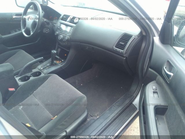 1HGCM56324A139953 - 2004 HONDA ACCORD LX Silver photo 5