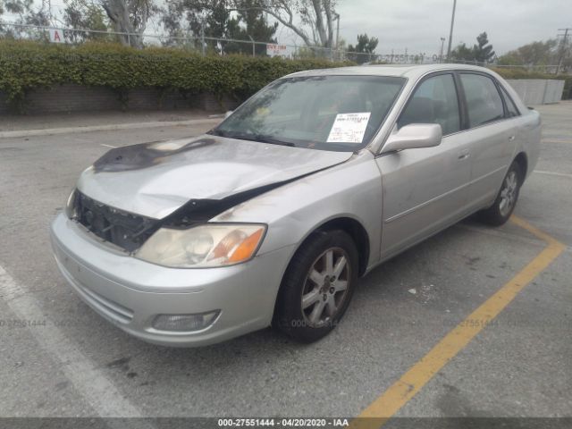 4T1BF28BXYU095255 - 2000 TOYOTA AVALON XL/XLS Silver photo 2