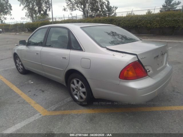 4T1BF28BXYU095255 - 2000 TOYOTA AVALON XL/XLS Silver photo 3